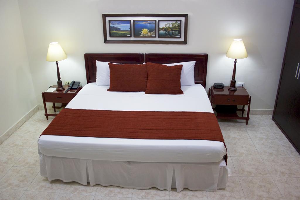 Hotel San Carlos Barrancabermeja Habitación foto